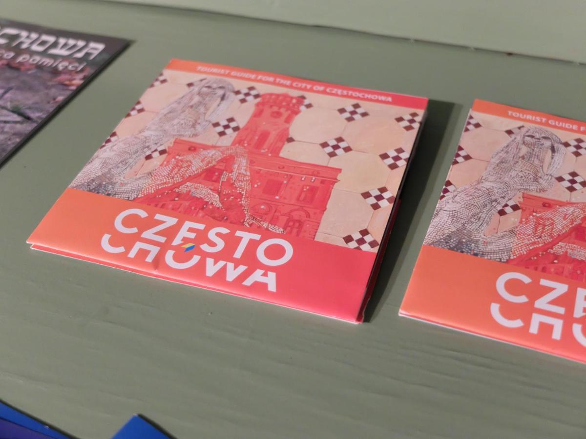 Nowoczesne Lokum W Centrum Częstochowa Екстериор снимка